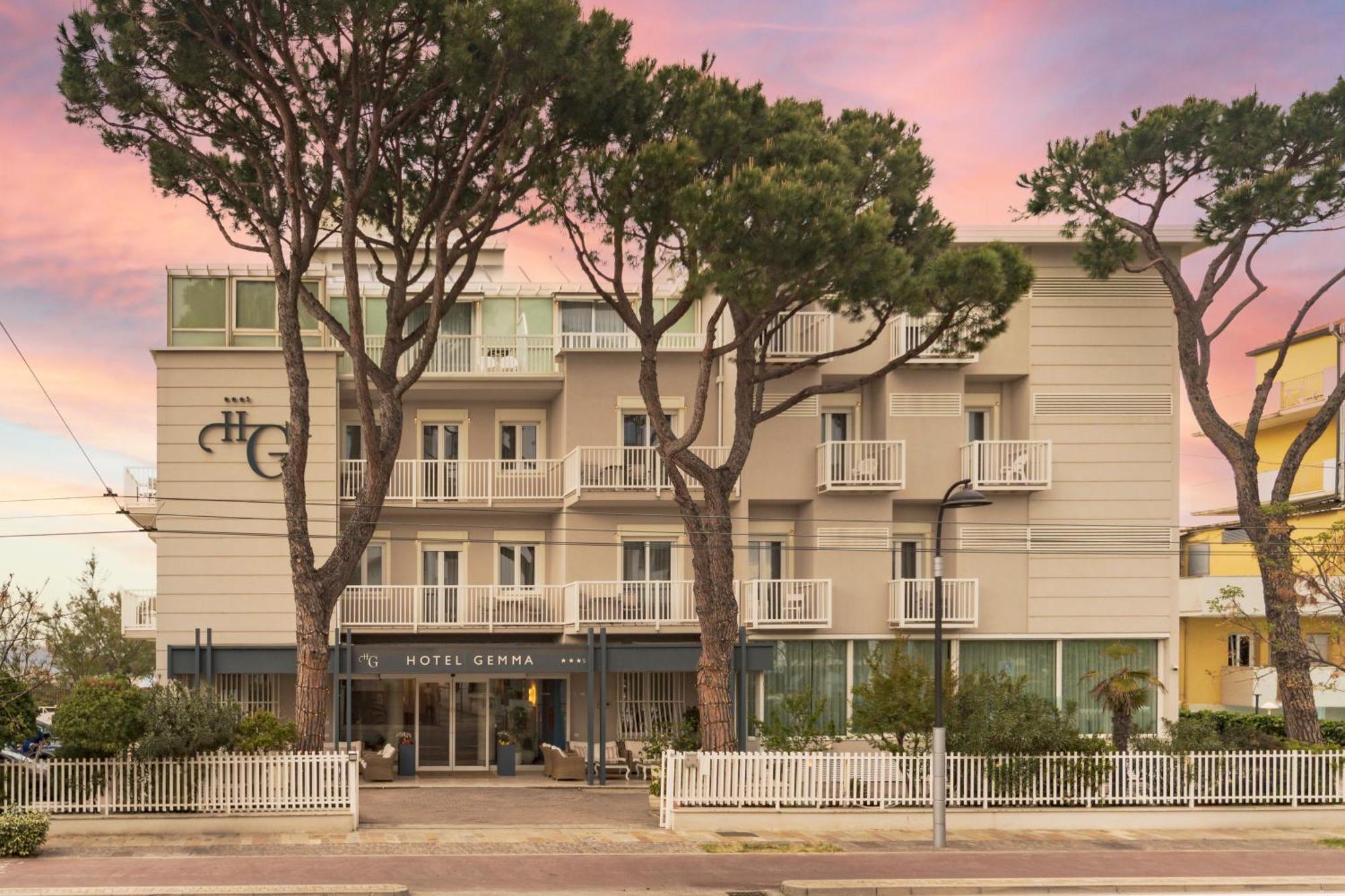 Hotel Gemma Риччоне Екстер'єр фото