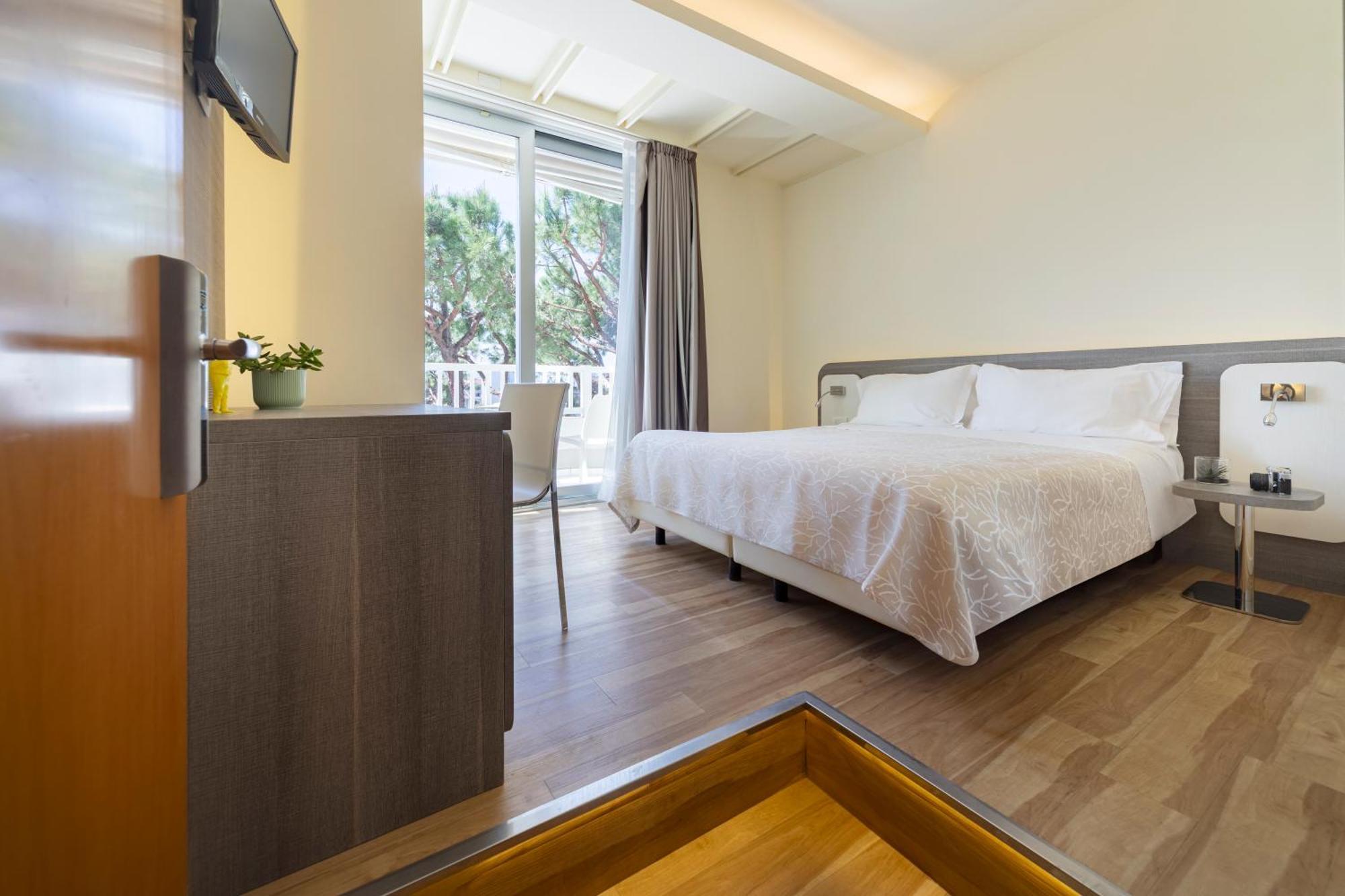Hotel Gemma Риччоне Екстер'єр фото