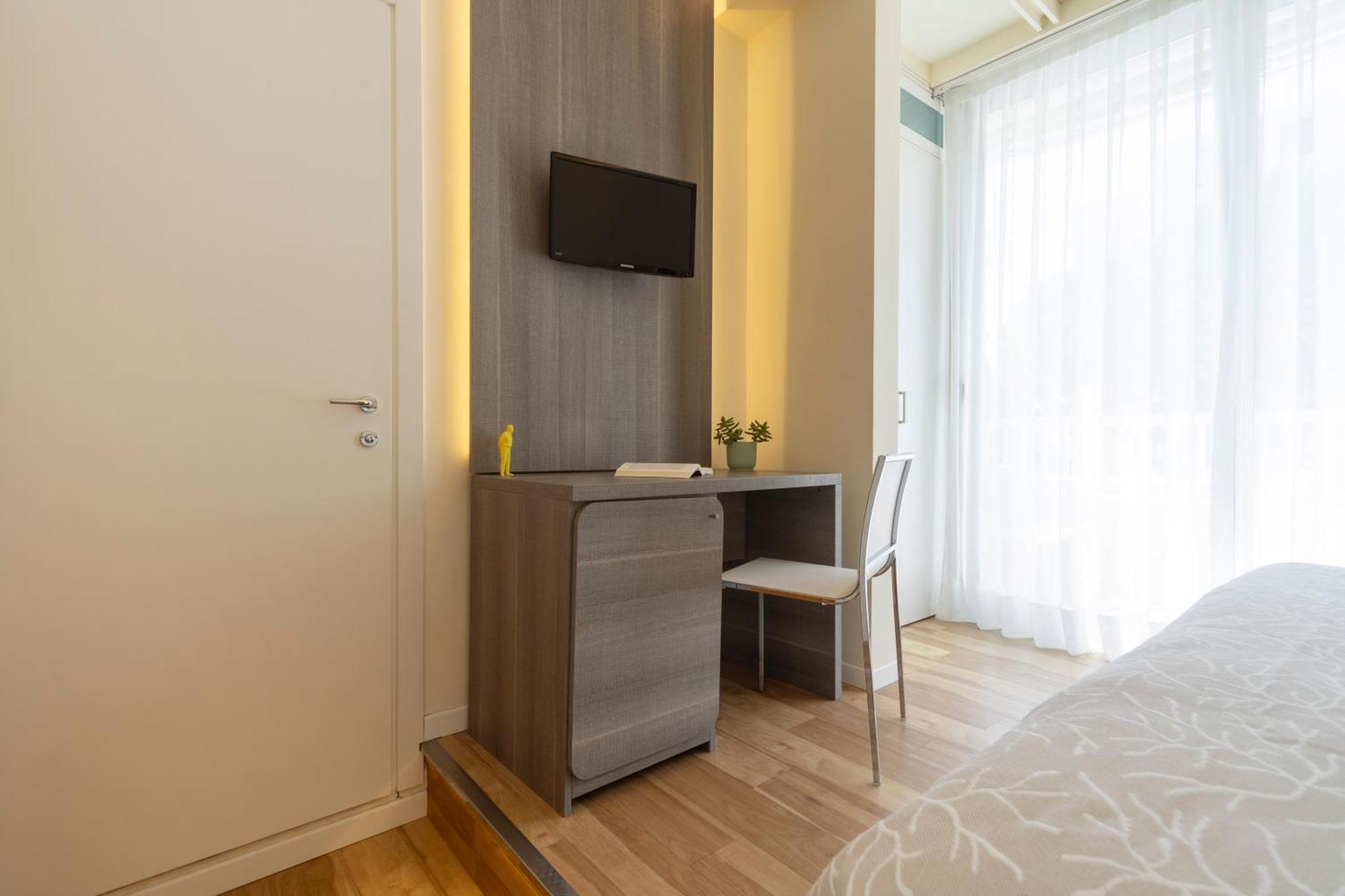 Hotel Gemma Риччоне Екстер'єр фото